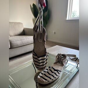 Soludos Navy & Cream Lace-Up Striped Espadrilles